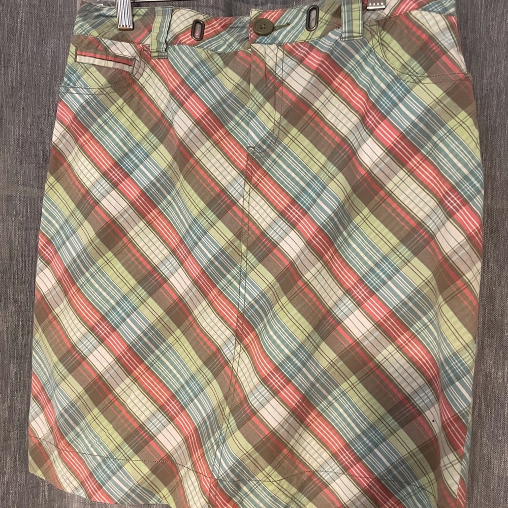 Tommy Hilfiger / EUC Plaid Pencil Skirt, beautiful light colors Vintage, Sz 4